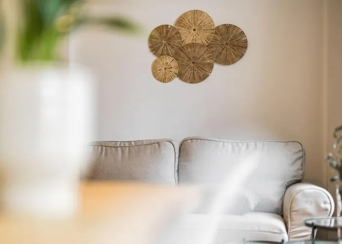 Stylisches Zentrales City-apartment Mit 2 Balkonen Leipzig