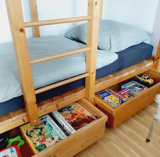 Apartamento Stylisches Zentrales City-apartment Mit 2 Balkonen